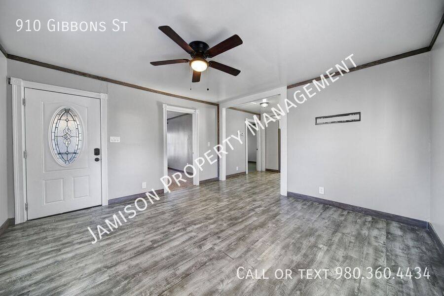 House for rent at 910 Gibbons St, Gastonia, NC 28052