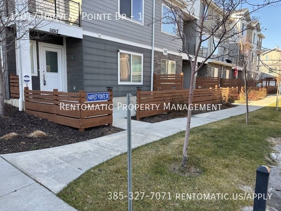 Townhouse for rent at 11017 Harvest Pointe Dr #1, South Jordan, UT 84009