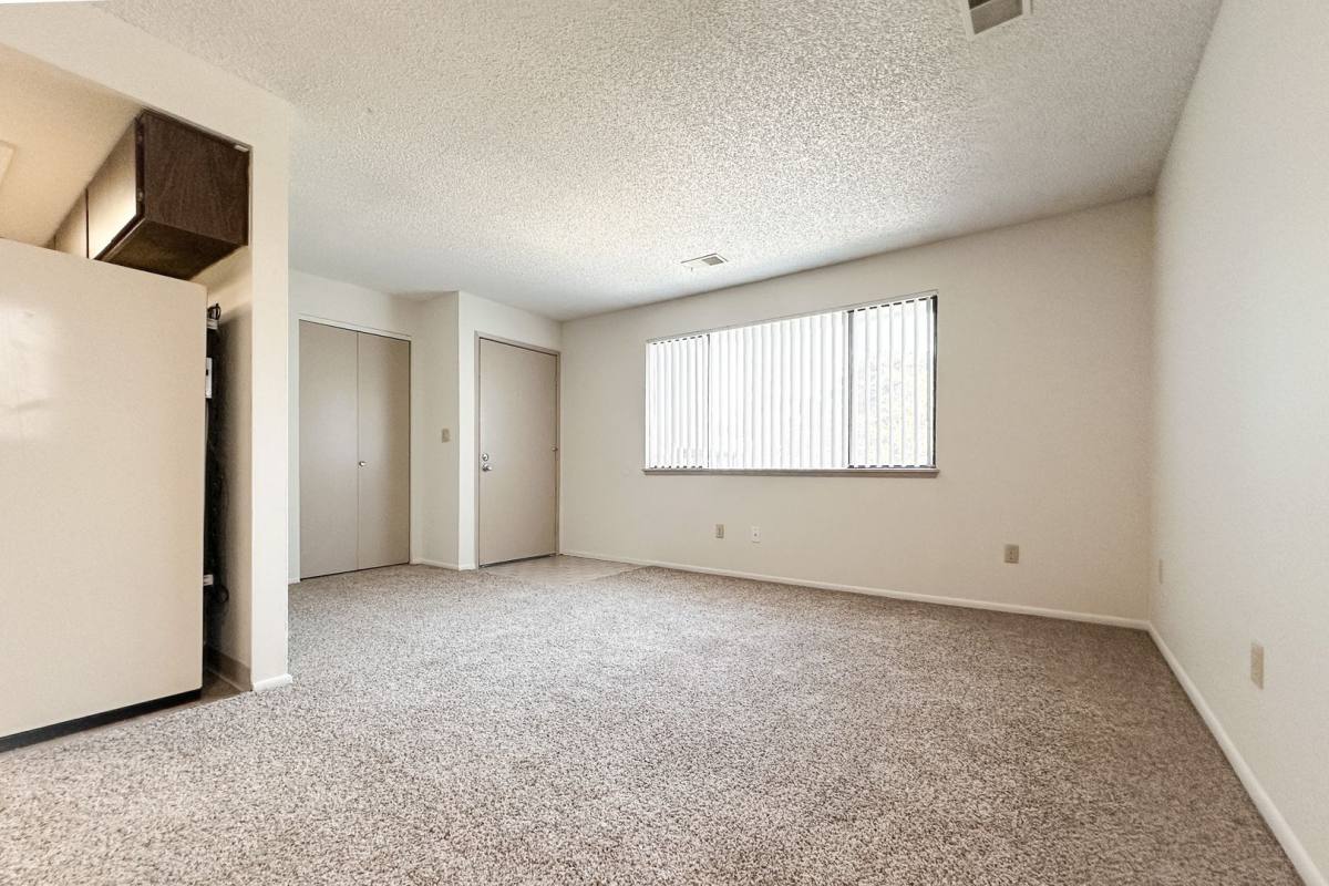 Apartment for rent at 801 N Tweedt St, Kennewick, WA 99336