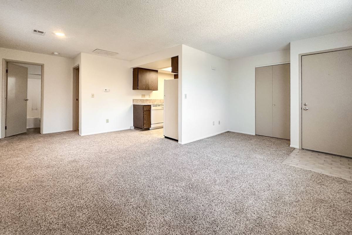 Apartment for rent at 801 N Tweedt St, Kennewick, WA 99336