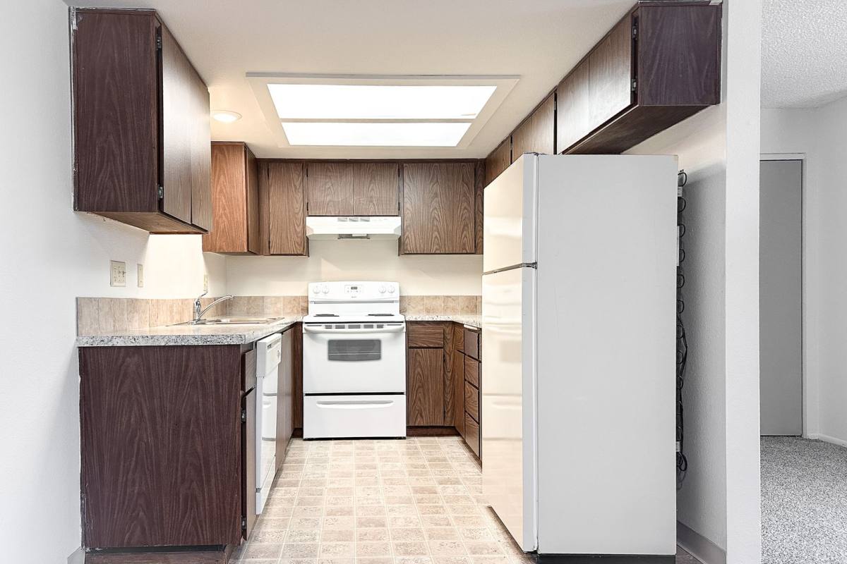 Apartment for rent at 801 N Tweedt St, Kennewick, WA 99336