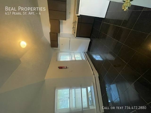 Apartment for rent at 417 Pearl St #4, Ypsilanti, MI 48197