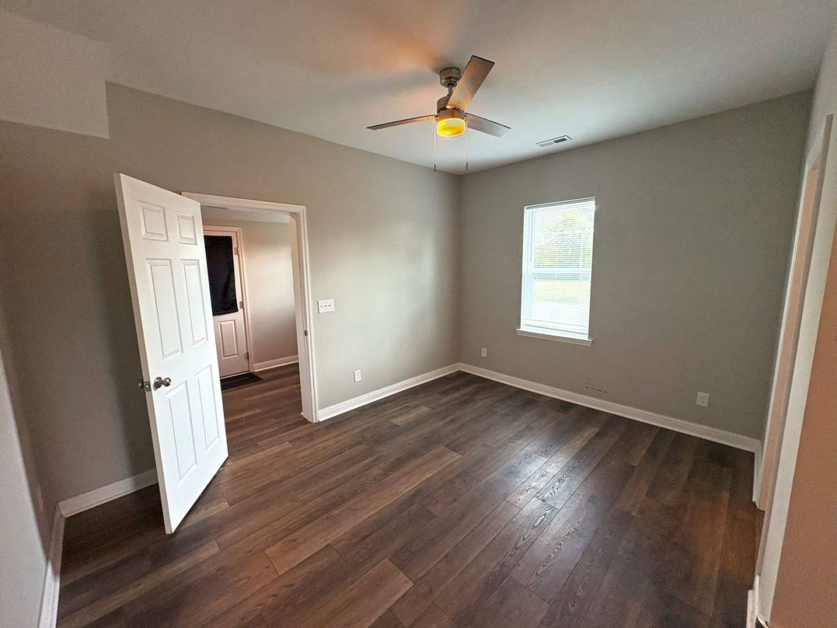 Apartment for rent at 234-236 W Winchester St, Gallatin, TN 37066