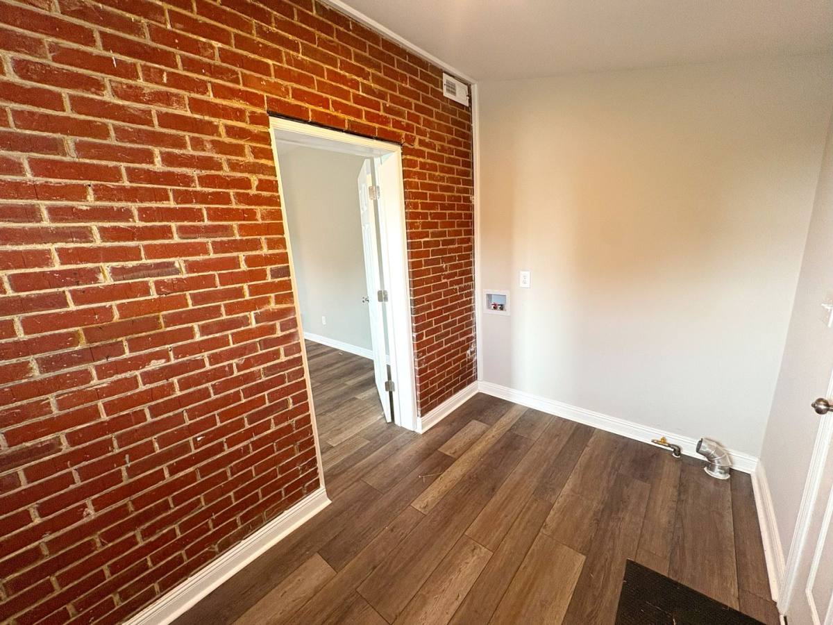 Apartment for rent at 234-236 W Winchester St, Gallatin, TN 37066