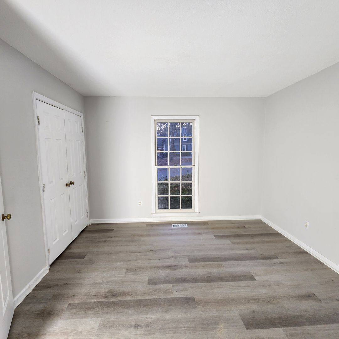 Townhouse for rent at 5712 Finsbury Court, Raleigh, NC 27609
