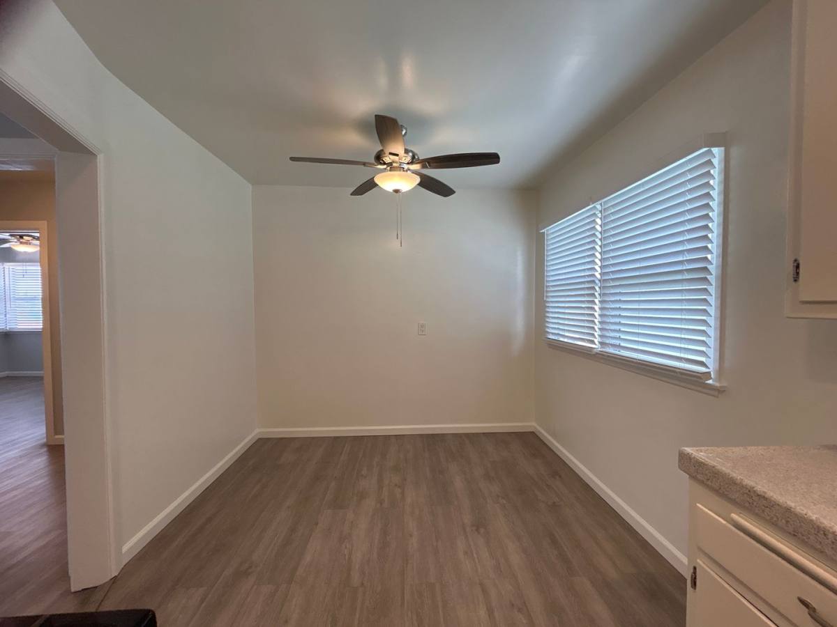 Apartment for rent at 4634 W El Segundo Blvd, Hawthorne, CA 90250