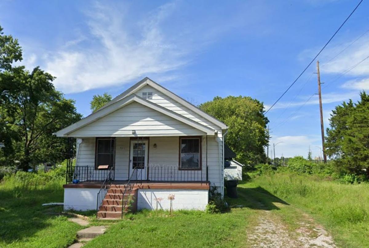 House for rent at 605 Fremont St, Saint Louis, MO 63147