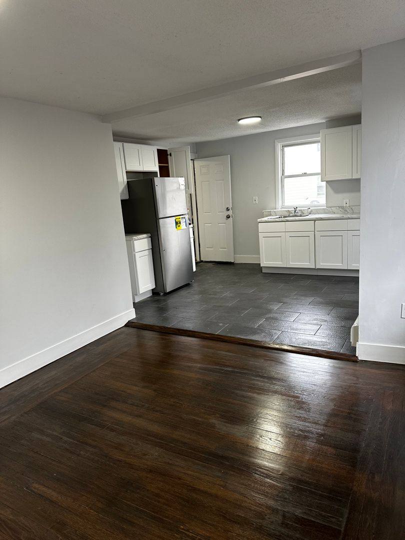 Apartment for rent at 57 Thompson St, New Haven, CT 06511