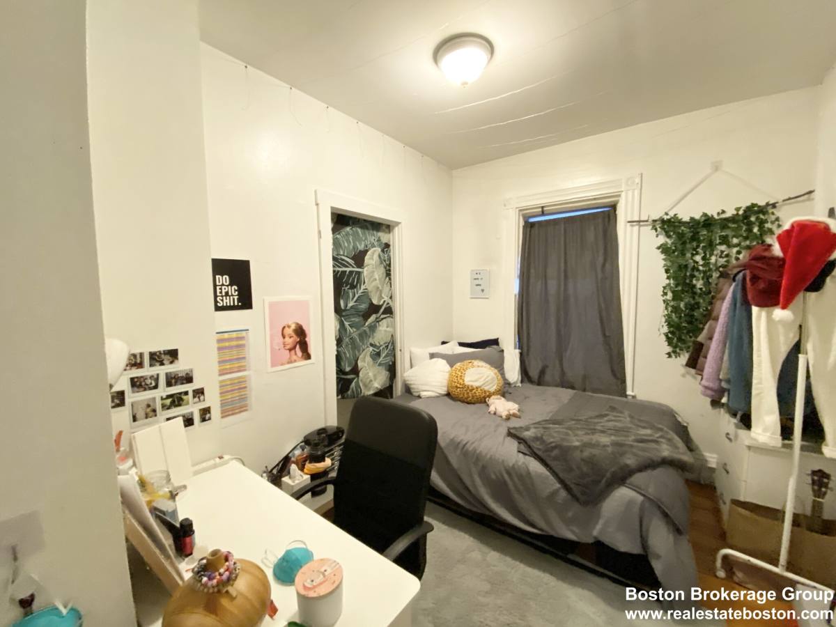Apartment for rent at 72 Calumet St #1, Roxbury Crossing, MA 02120