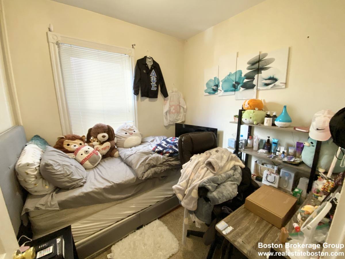 Apartment for rent at 72 Calumet St #1, Roxbury Crossing, MA 02120