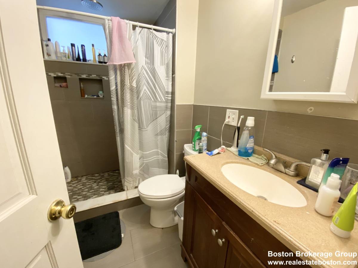 Apartment for rent at 72 Calumet St #1, Roxbury Crossing, MA 02120