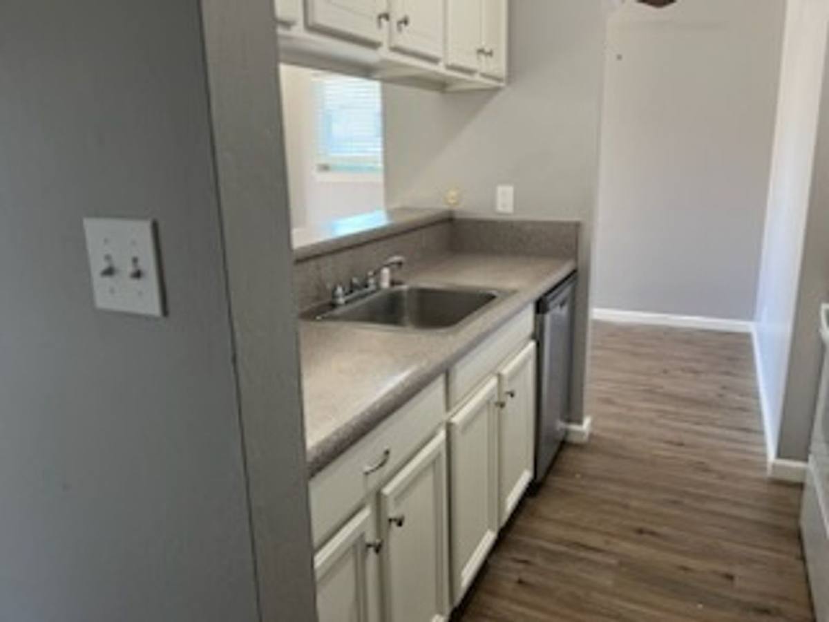 Apartment for rent at 3100 Jersey Way, Sacramento, CA 95821
