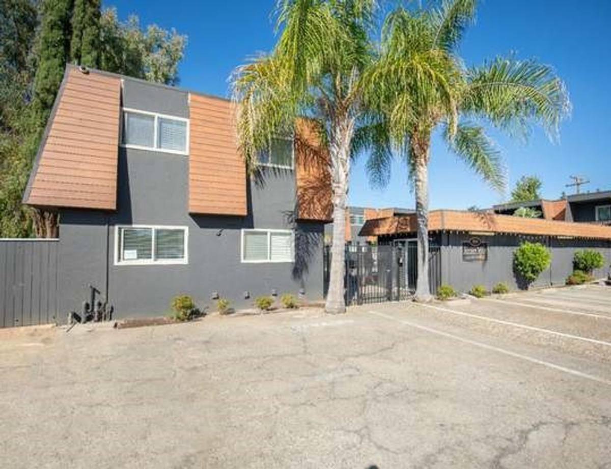 Apartment for rent at 3100 Jersey Way, Sacramento, CA 95821
