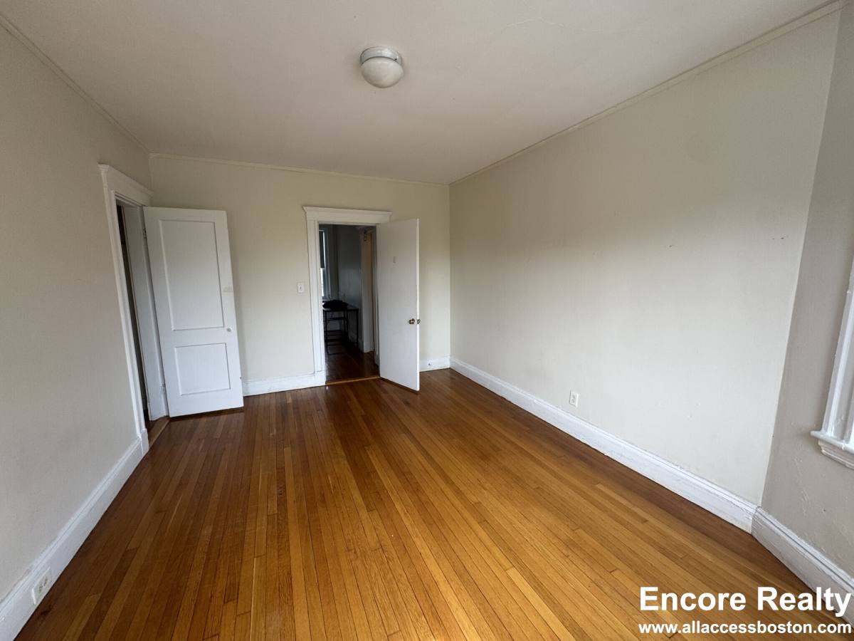 Apartment for rent at 1171 Boylston St #37, Boston, MA 02215