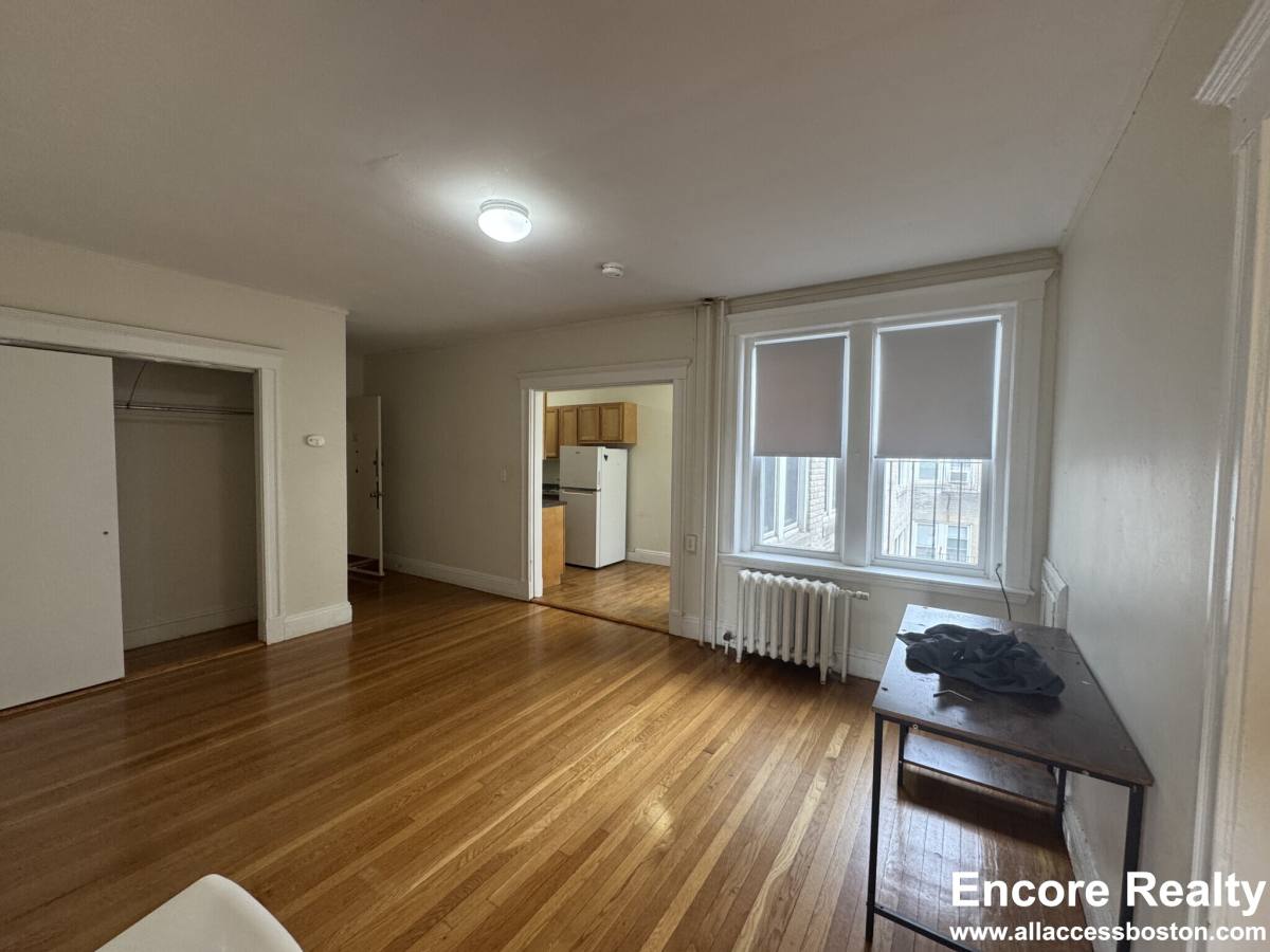 Apartment for rent at 1171 Boylston St #37, Boston, MA 02215