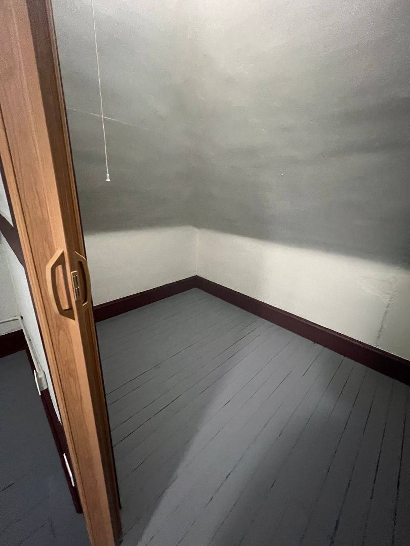 Townhouse for rent at 1555 E 118th St, Cleveland, OH 44106