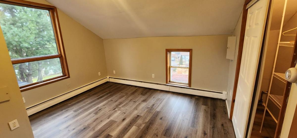 33 Chapel St, Pittston, PA 18640 - Apartment For Rent - Image 2