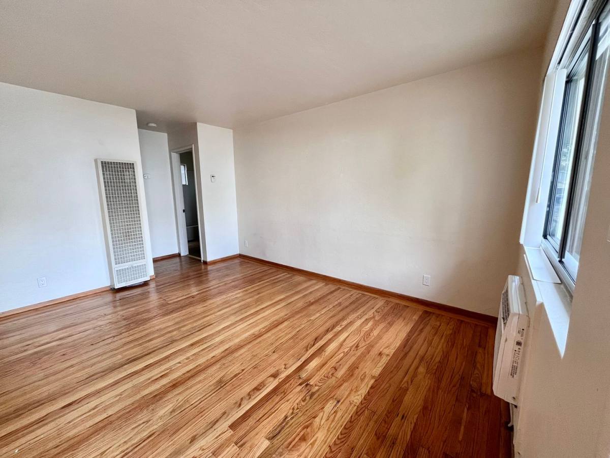 Apartment for rent at 312 University Ave, Davis, CA 95616