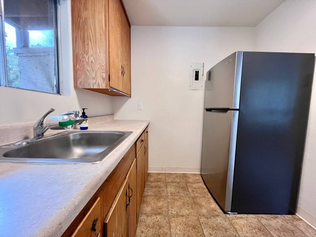 Apartment for rent at 312 University Ave, Davis, CA 95616