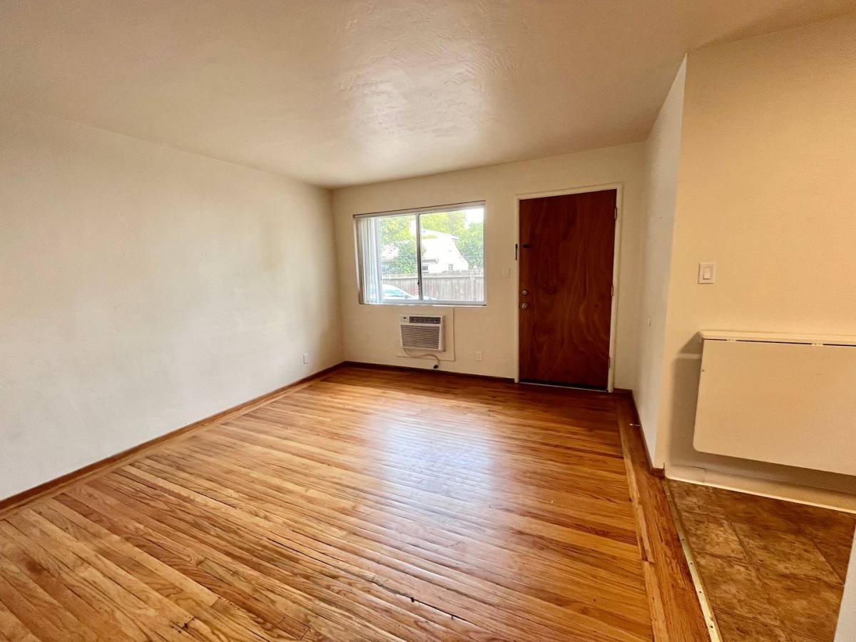 Apartment for rent at 312 University Ave, Davis, CA 95616