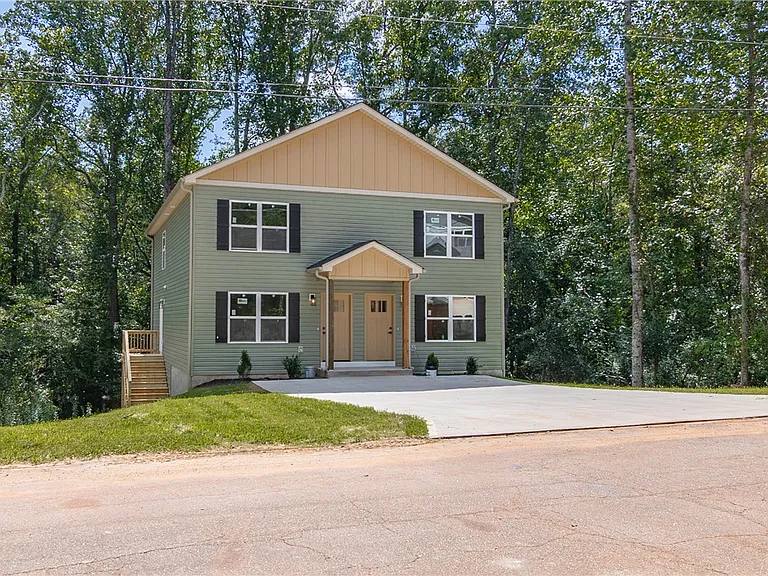 Apartment for rent at 120 Brookmeade Dr #120A, Anderson, SC 29624