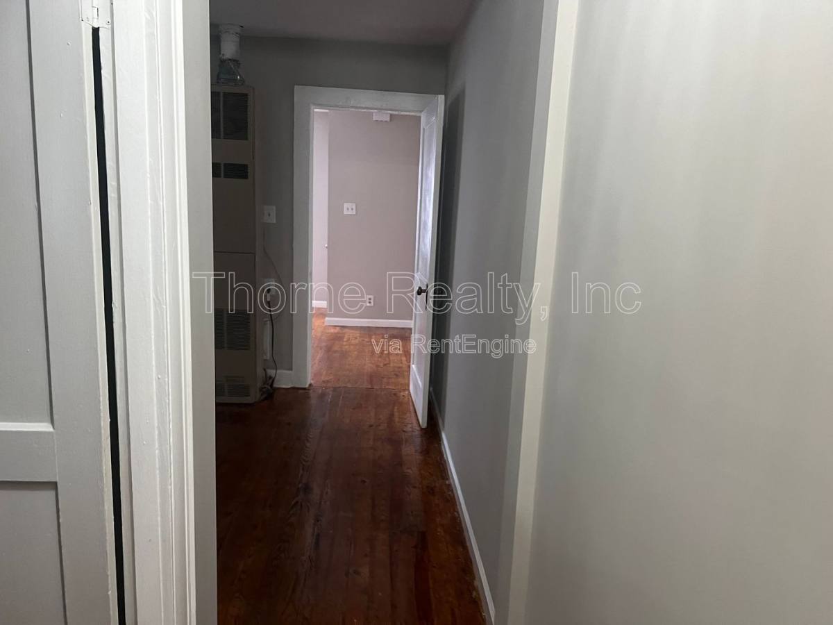 Apartment for rent at 633 Pennsylvania Ave #B, Rocky Mount, NC 27801