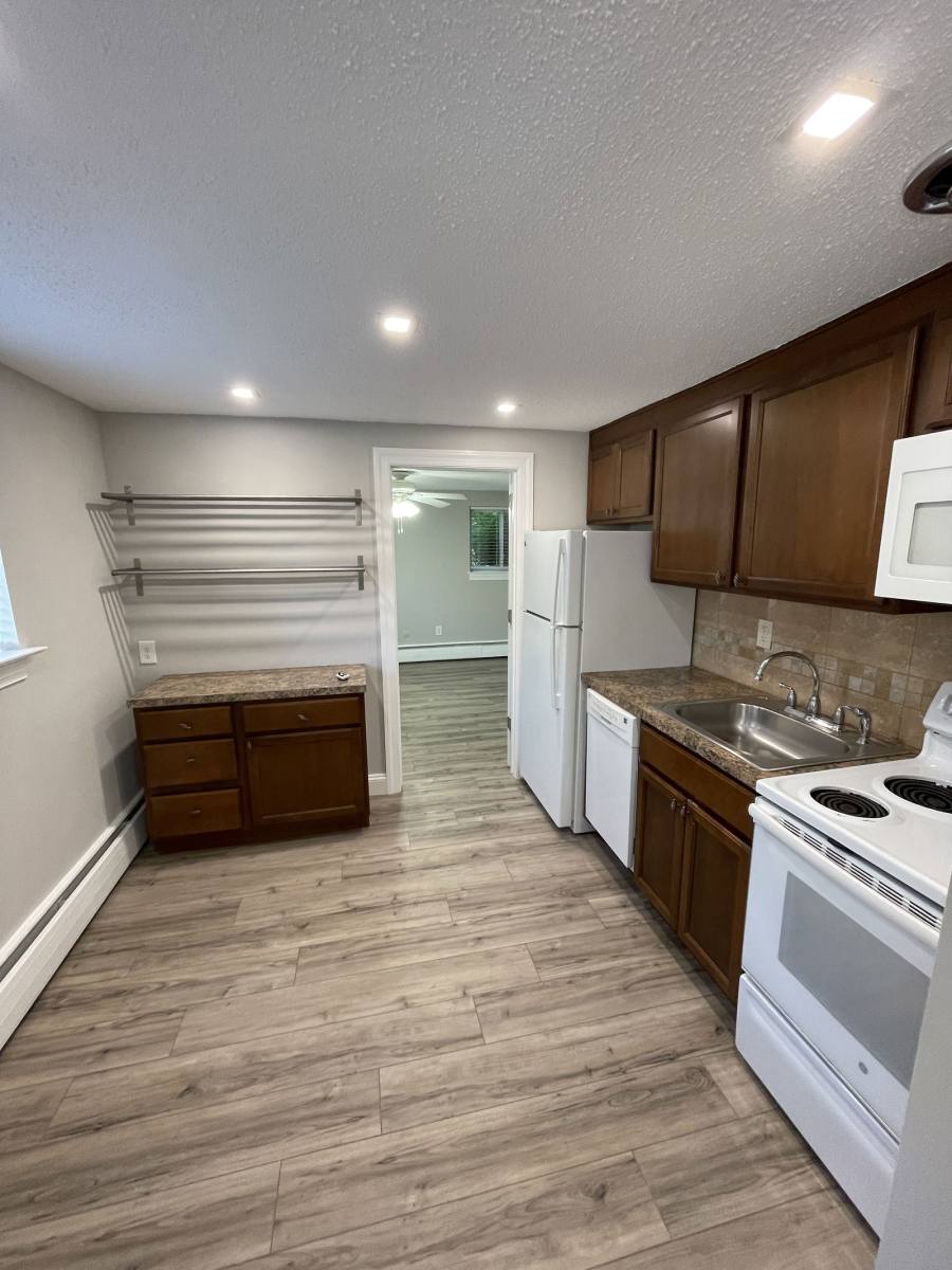 Apartment for rent at 3960 Dennison Ave #B5, Drexel Hill, PA 19026