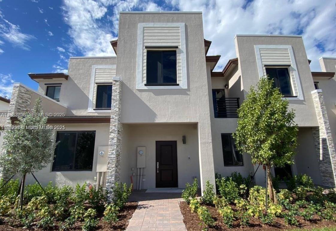 Townhouse for rent at 21071 NE 8th Place, Miami, FL 33179