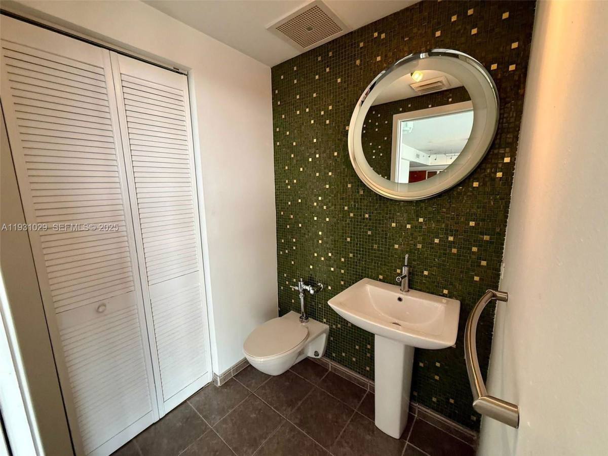Apartment for rent at 3451 NE 1st Ave, Miami, FL 33137