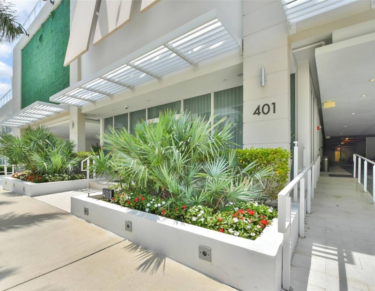 Apartment for rent at 401 N Birch Rd #TIFFANY Condo, Fort Lauderdale, FL 33304