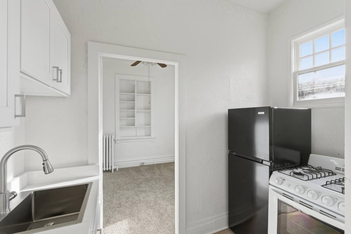 Apartment for rent at 237 S 1100 E #2, Salt Lake City, UT 84102