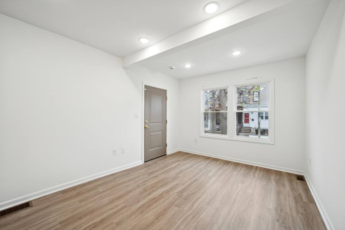 Apartment for rent at 2553 S Dewey St #1, Philadelphia, PA 19142