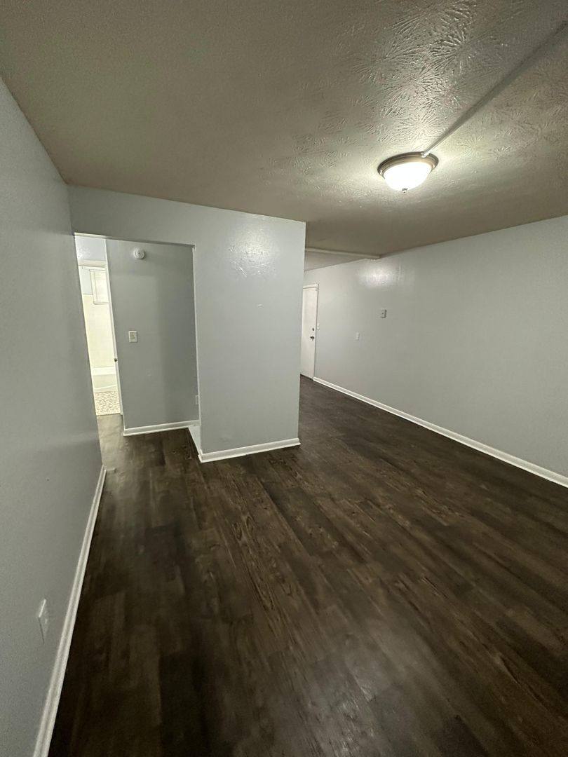 Apartment for rent at 1625 W 26th St, Jacksonville, FL 32209