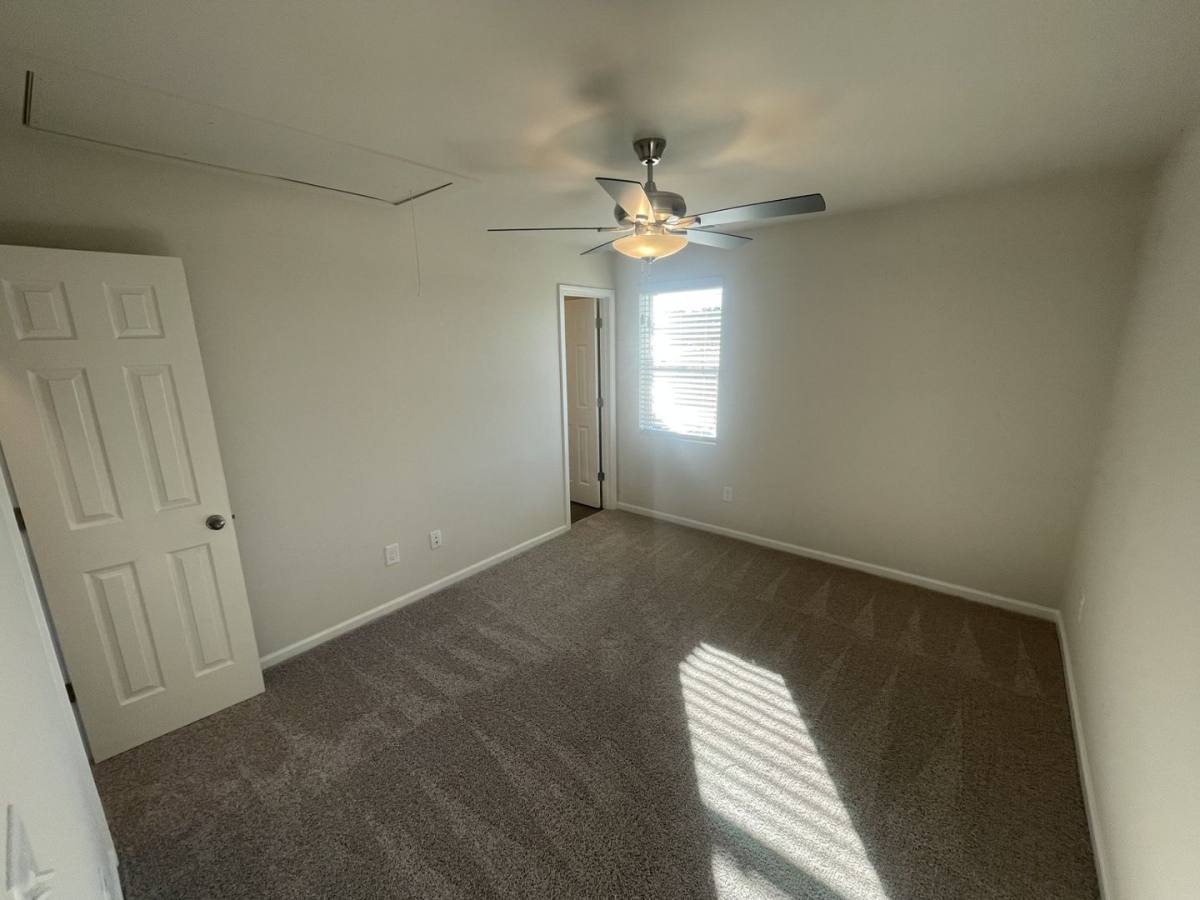 Townhouse for rent at 1005 Peony Lane, Youngsville, NC 27596