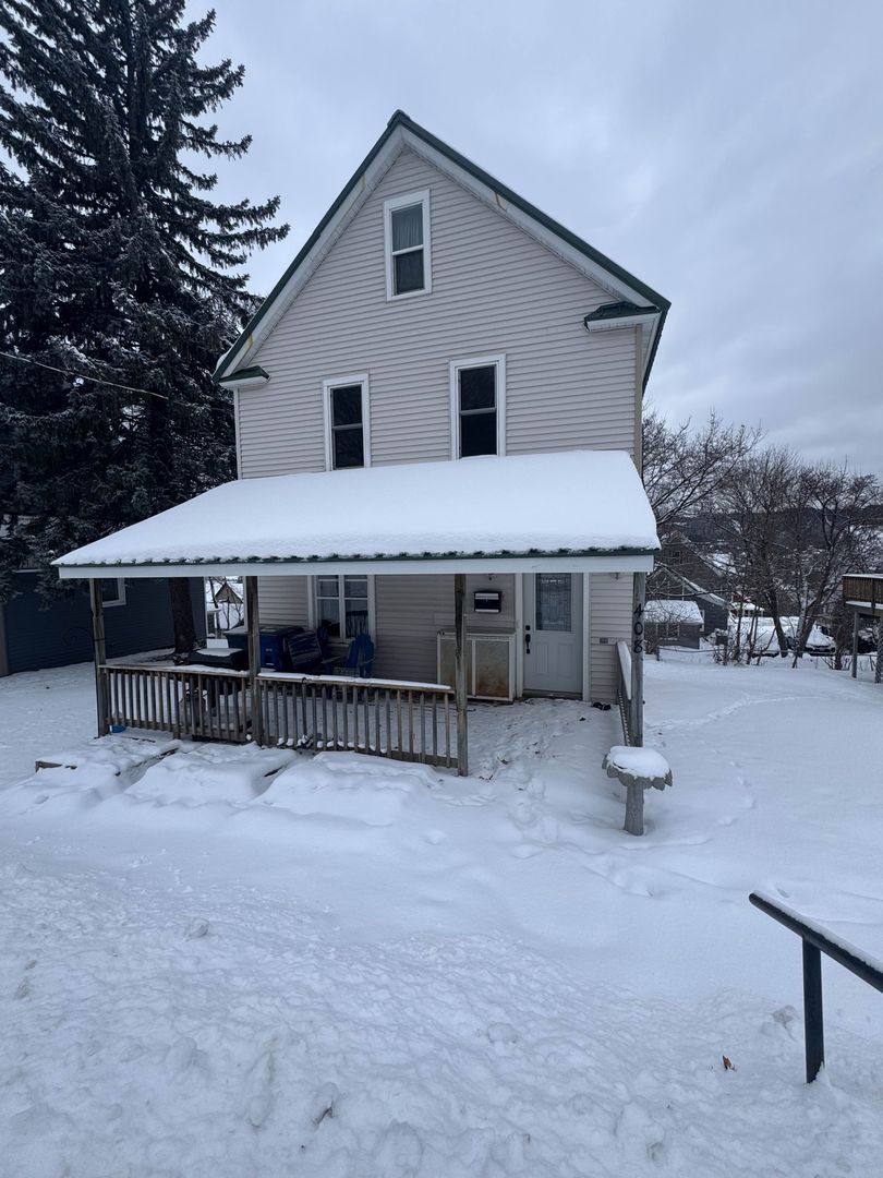 House for rent at 408 W Douglass Ave, Houghton, MI 49931