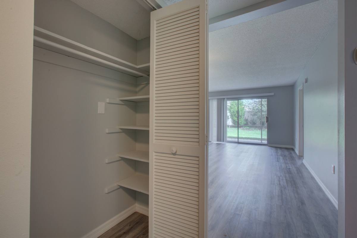 Apartment for rent at 3701 Webber St, Sarasota, FL 34232