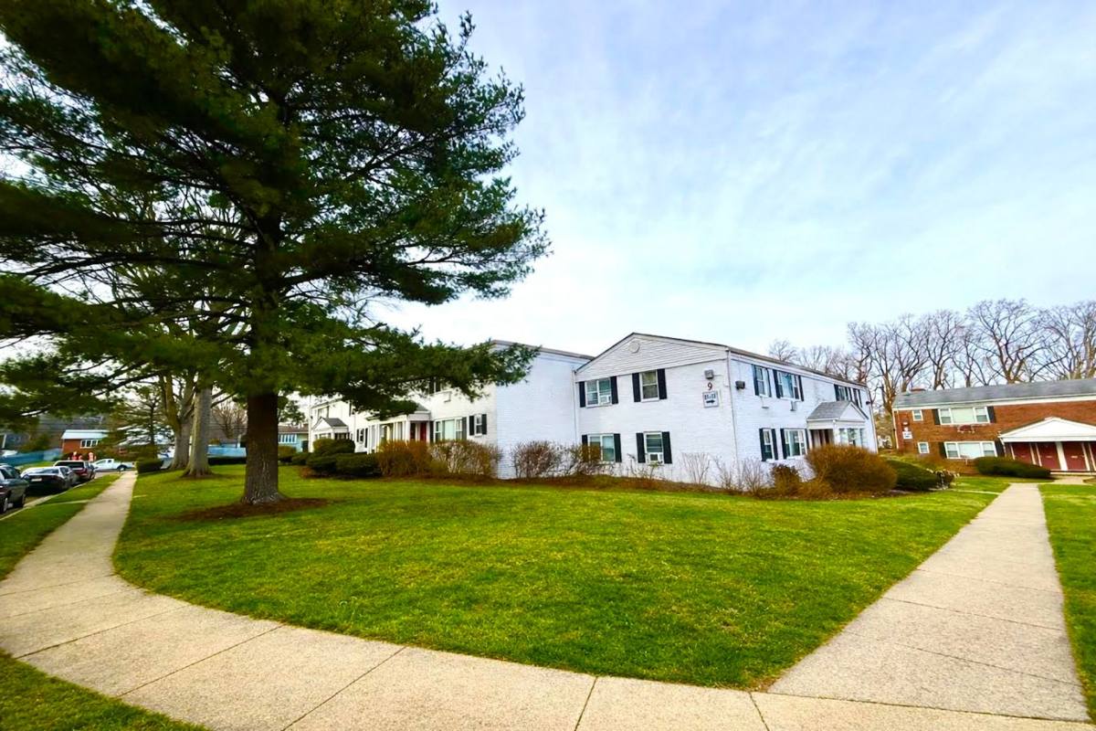 Apartment for rent at 171 Matawan Ave, Matawan, NJ 07747