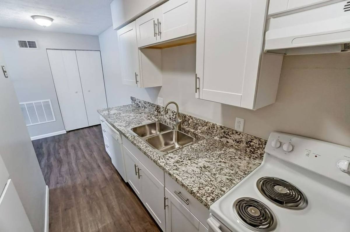 Apartment for rent at 722 Collins Ave, Marysville, OH 43040