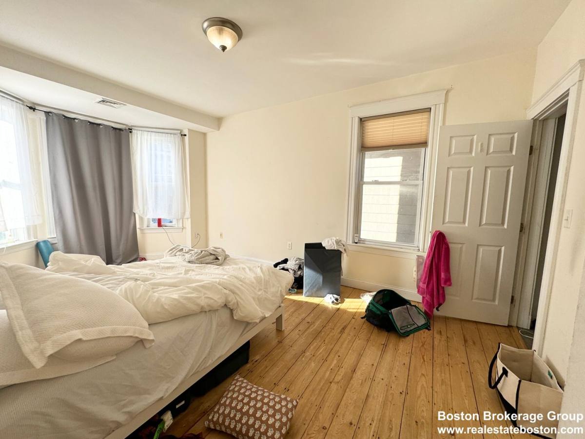 Apartment for rent at 33 Hillside St #3, Roxbury Crossing, MA 02120