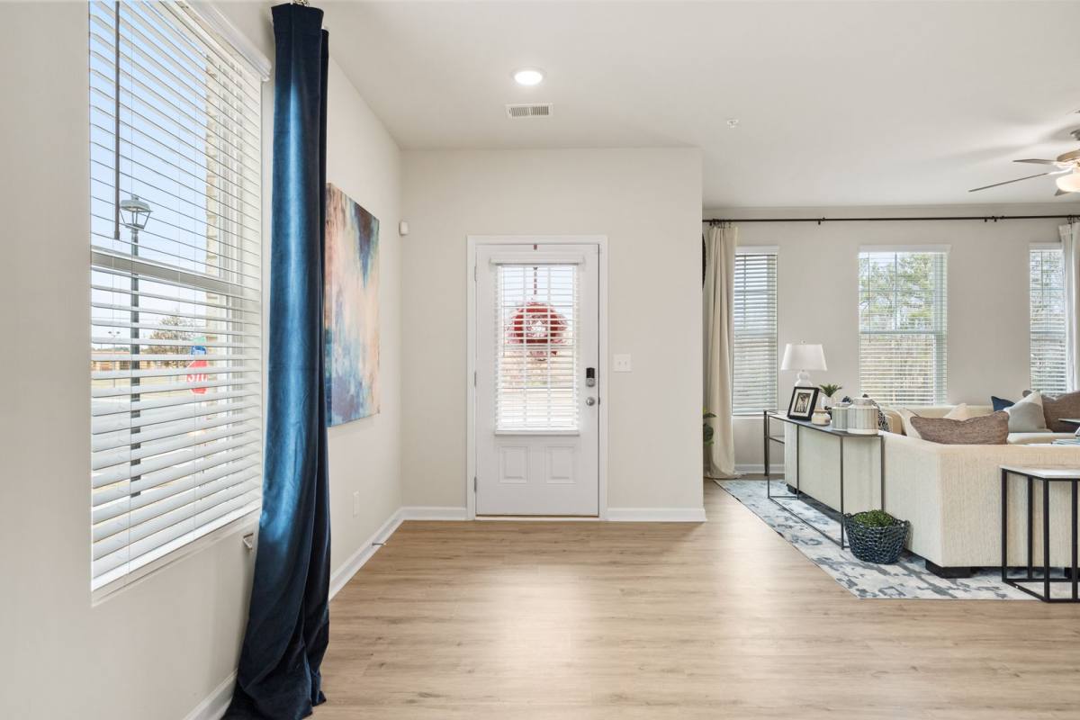 Townhouse for rent at 1114 Sunset Run NE, Conyers, GA 30012