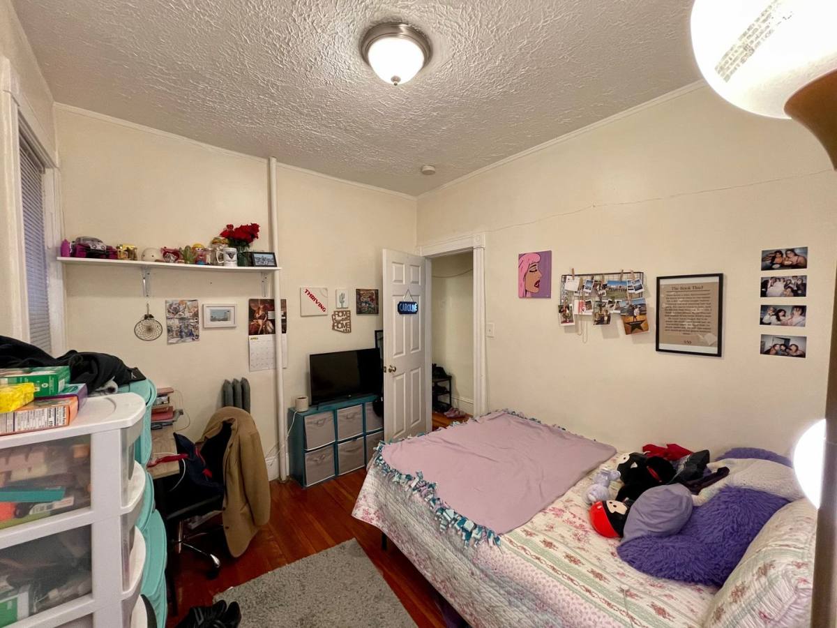 Apartment for rent at 160 Kelton St #1A, Allston, MA 02134