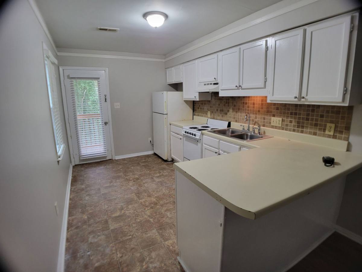 Apartment for rent at 1504 Mary Frances Place, Raleigh, NC 27606