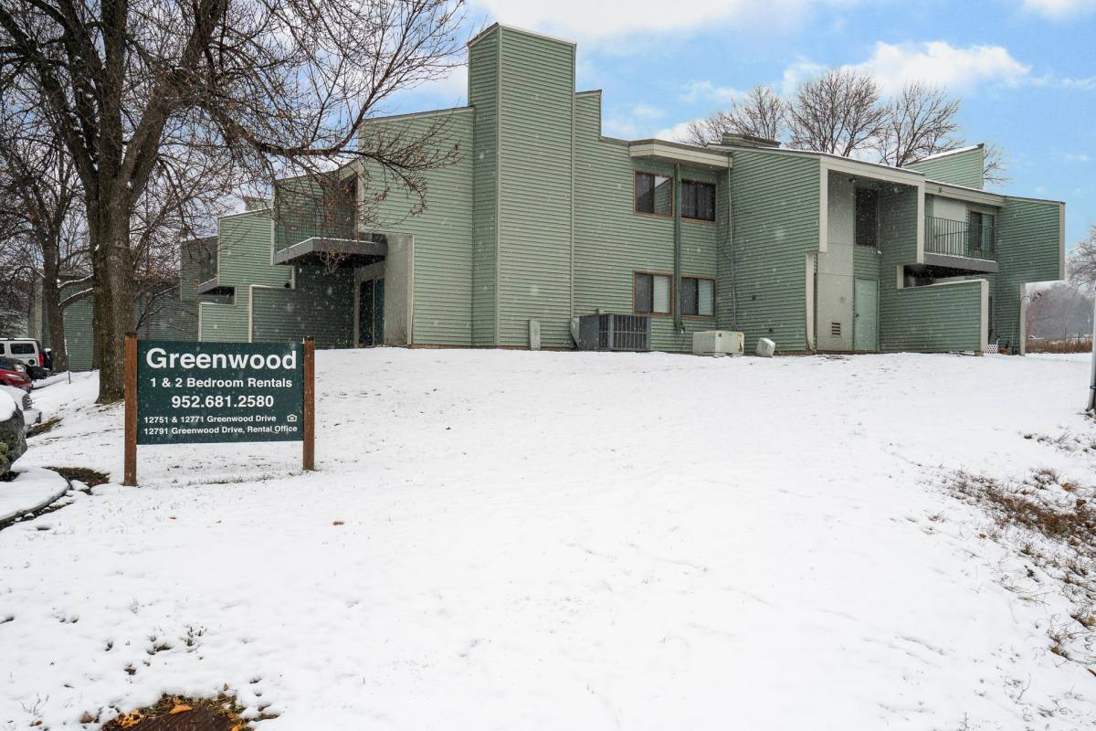 Apartment for rent at 12771 Greenwood Dr, Burnsville, MN 55337