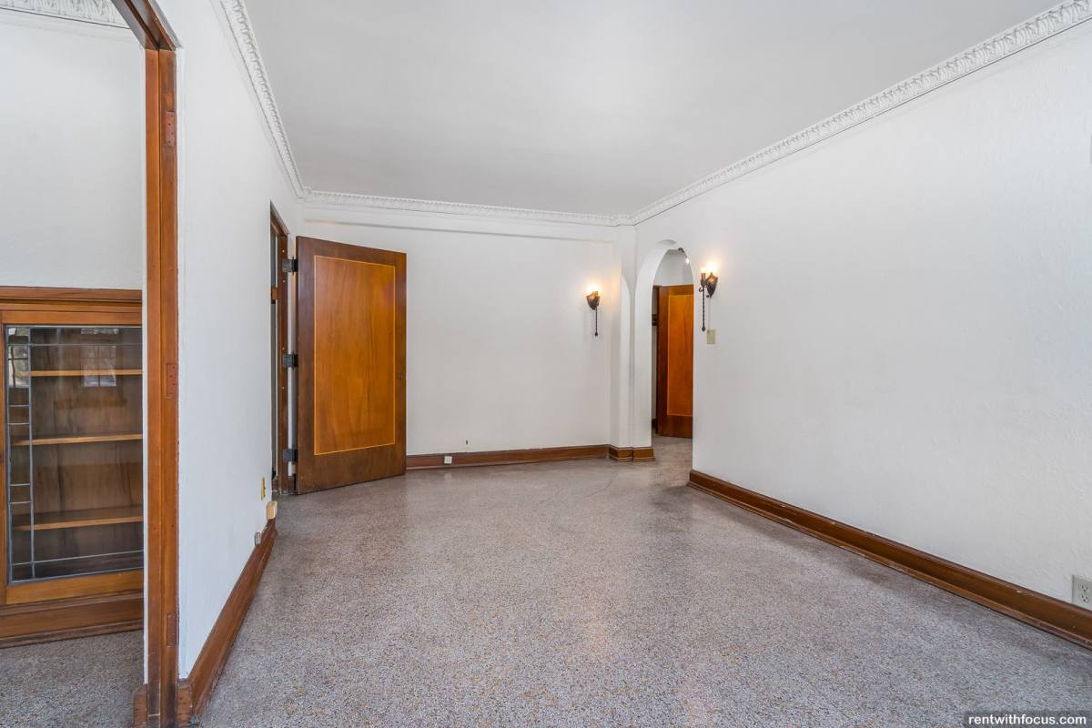 Apartment for rent at 512-520 Algoma Blvd, Oshkosh, WI 54901