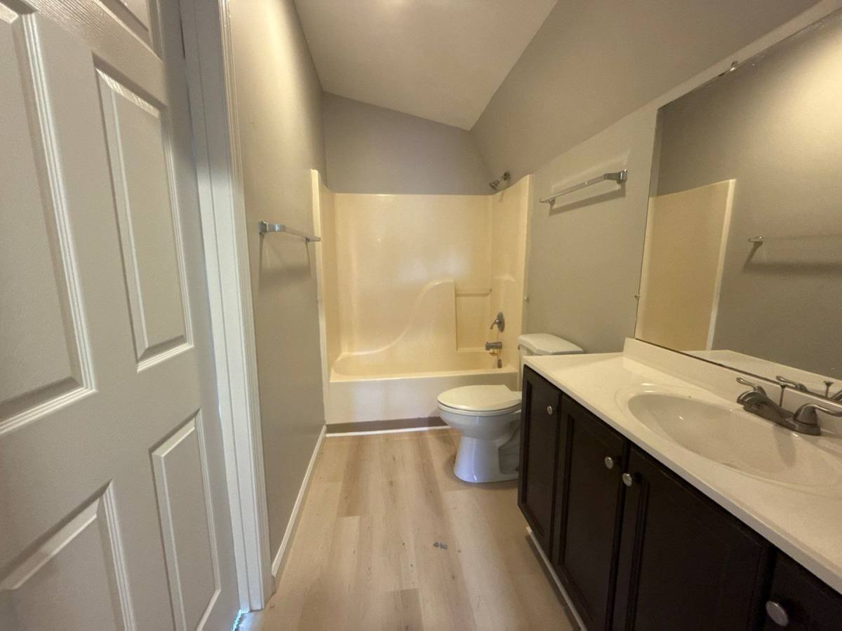 Apartment for rent at 12102 Belair Rd, Kingsville, MD 21087