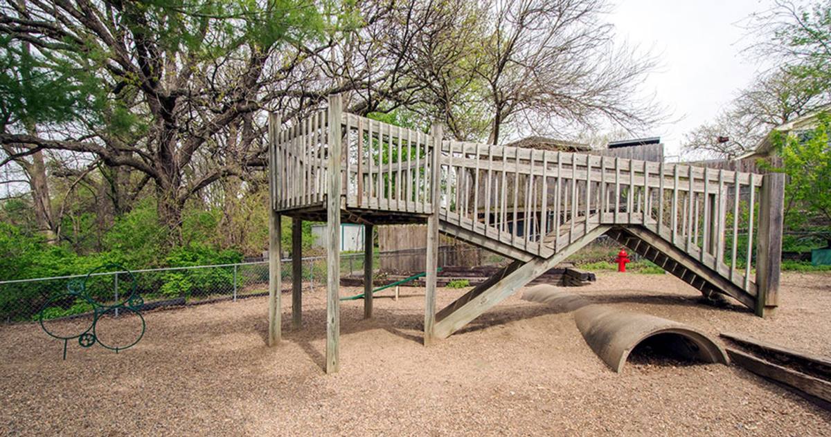 Apartment for rent at 4200 Park Ave, Des Moines, IA 50321
