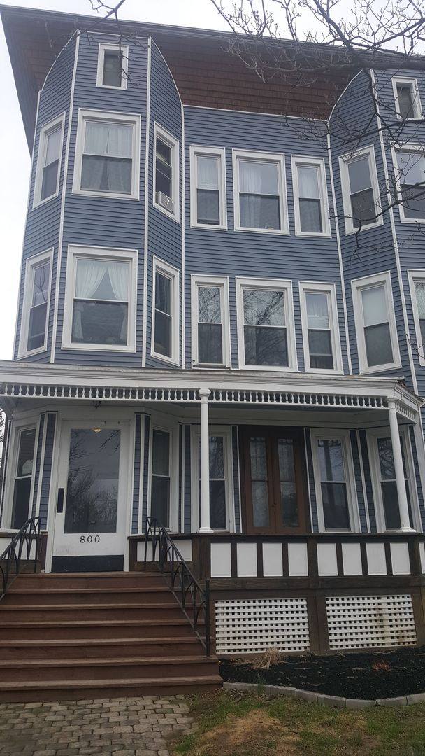 Apartment for rent at 800 Madison Ave, Albany, NY 12208