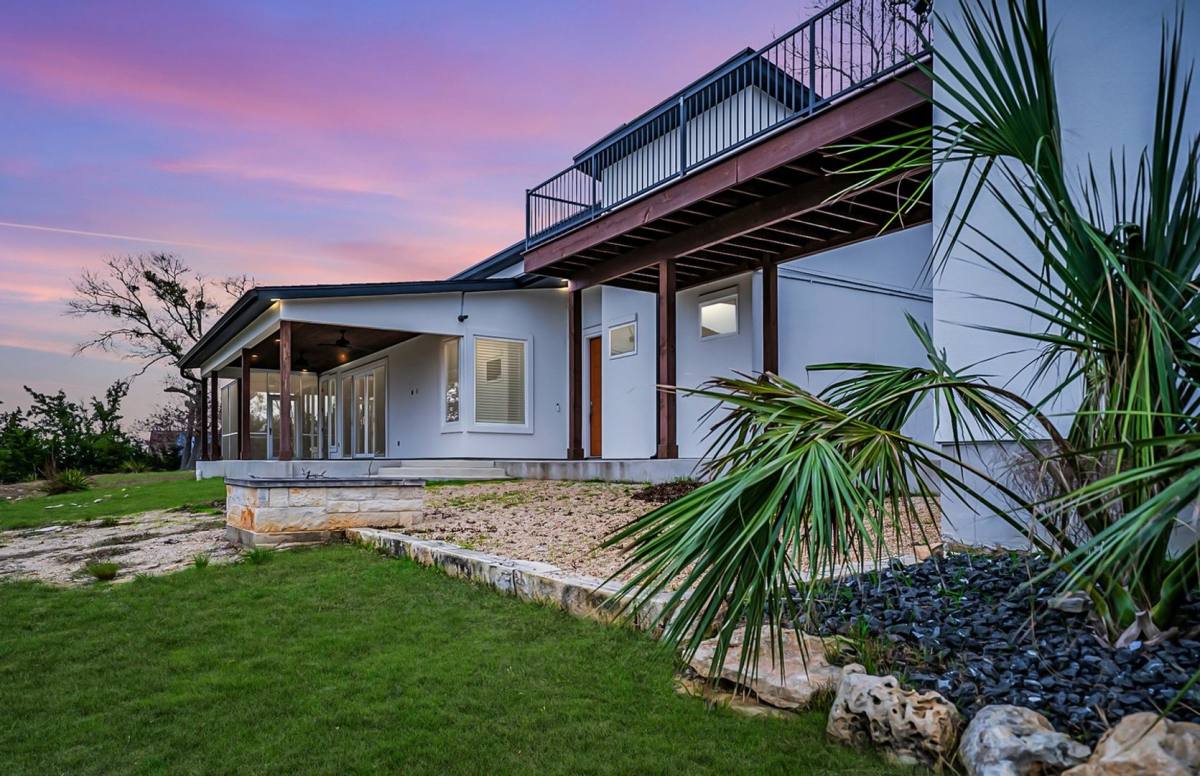 House for rent at 2109 Bella Vista, Canyon Lake, TX 78133