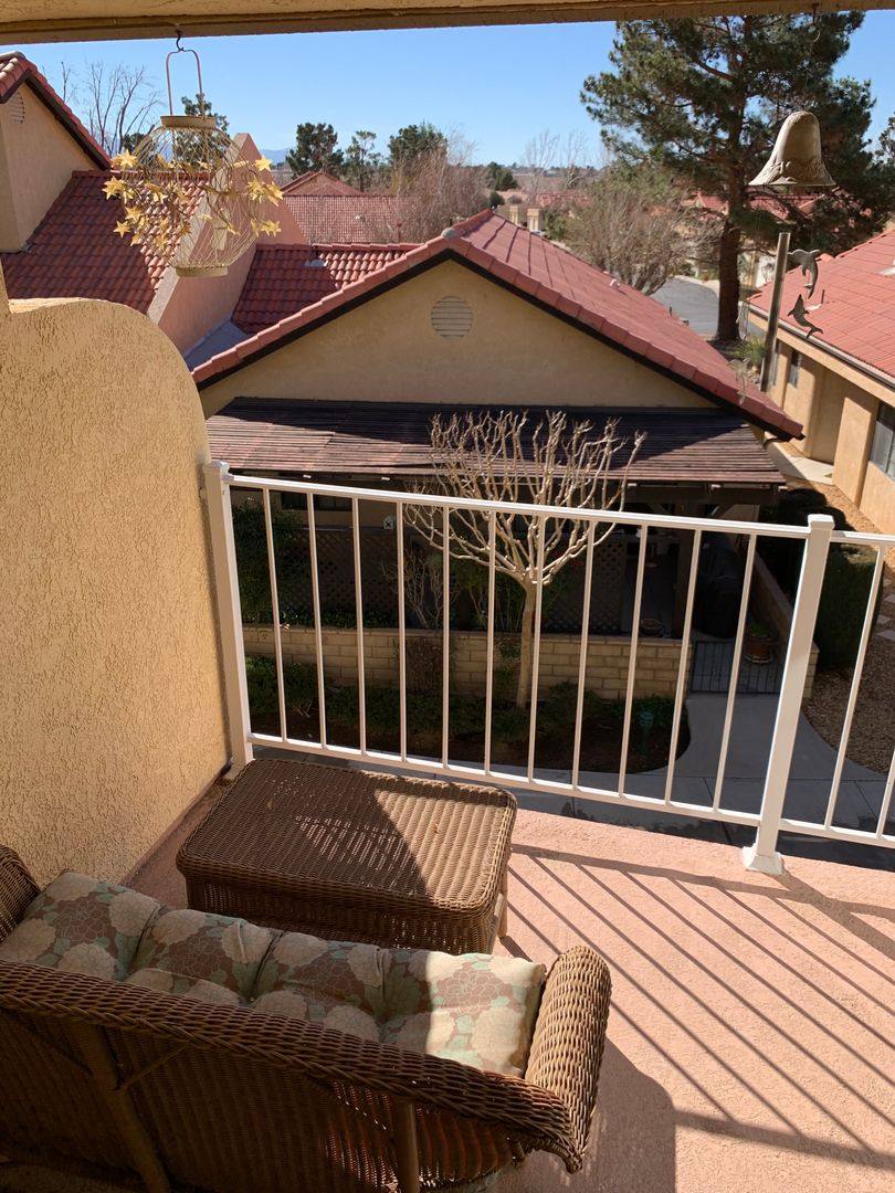 Condo for rent at 19121 Palo Verde Dr, Apple Valley, CA 92308