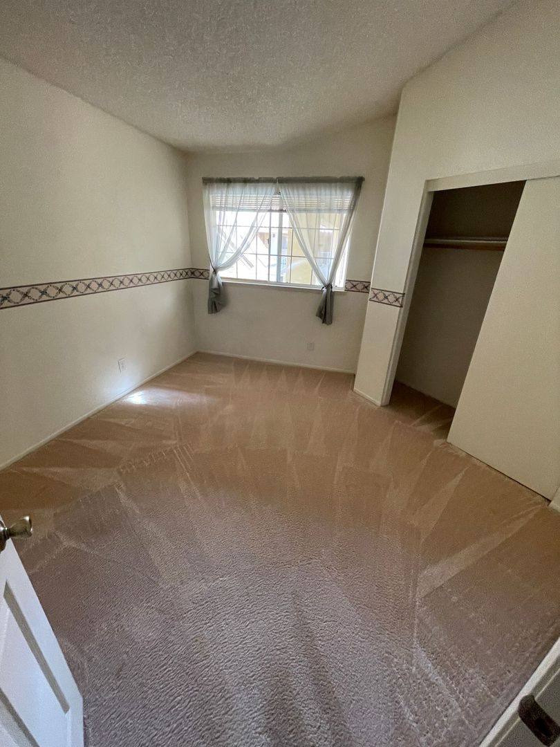 Condo for rent at 19121 Palo Verde Dr, Apple Valley, CA 92308